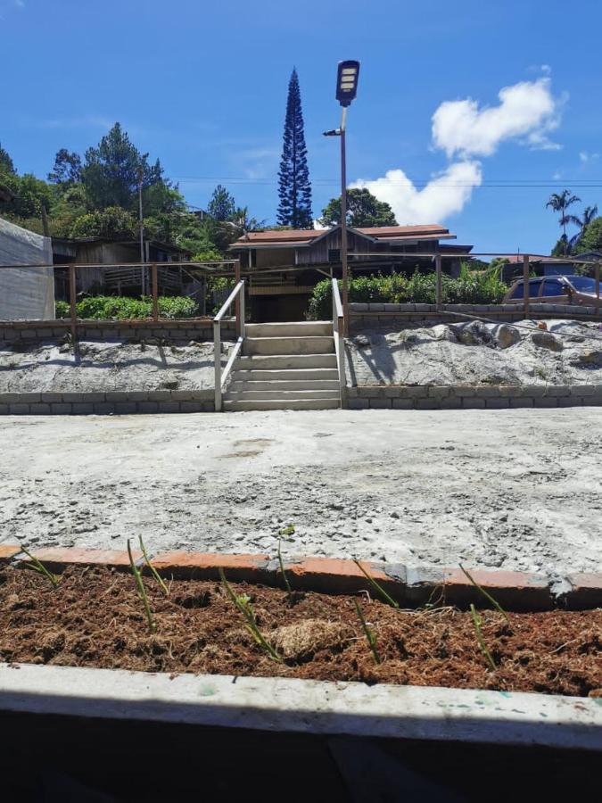 Dreamcatcher Homestay, Kundasang ラナウ エクステリア 写真